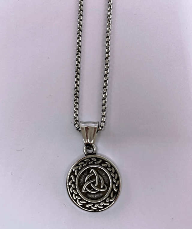 Collier avec pendentif Triquetra HOMME 