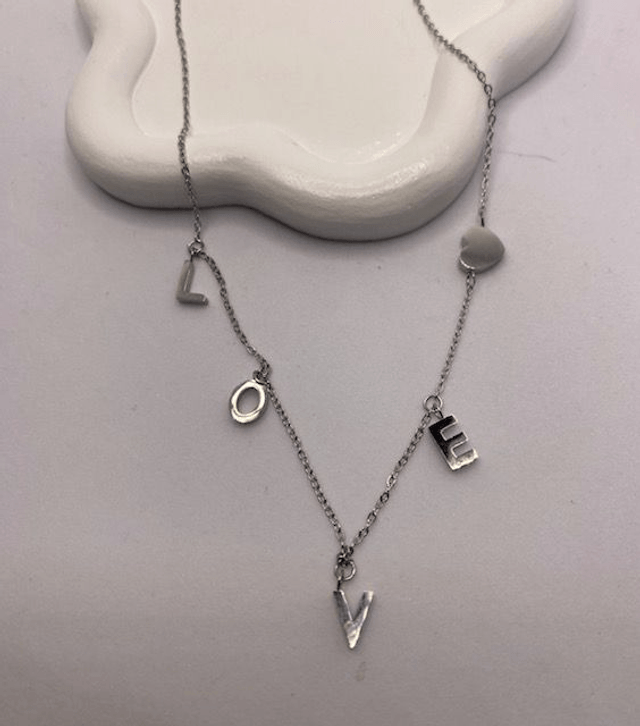 Collier Love